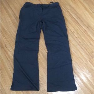 Greys anatomy grey scrubs